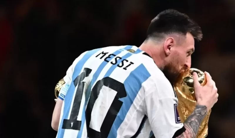 A trajetória de Lionel Messi é uma história de perseverança, talento e paixão pelo futebol