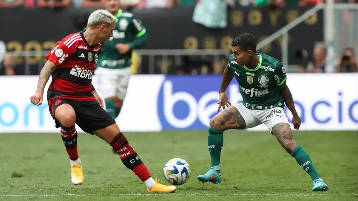 A trajetória do Palmeiras e do Flamengo até a final do Brasileirão tem sido repleta de reviravoltas emocionantes e partidas memoráveis