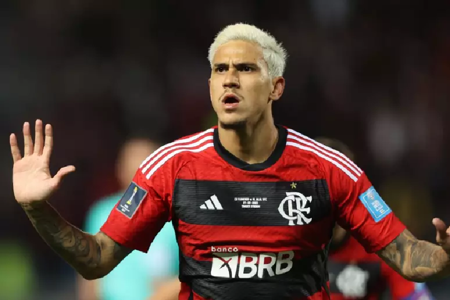 Pedro também está entre os jogadores mais bem remunerados do Flamengo