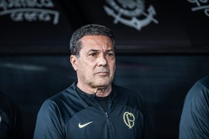 Técnico do Corinthians: Um Capítulo Inesquecível!